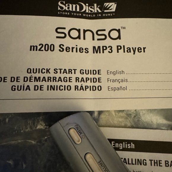 Sandisk Sansa M240 (1GB) Digital Media MP3 Player Gray Good working condition - Picture 5 of 9